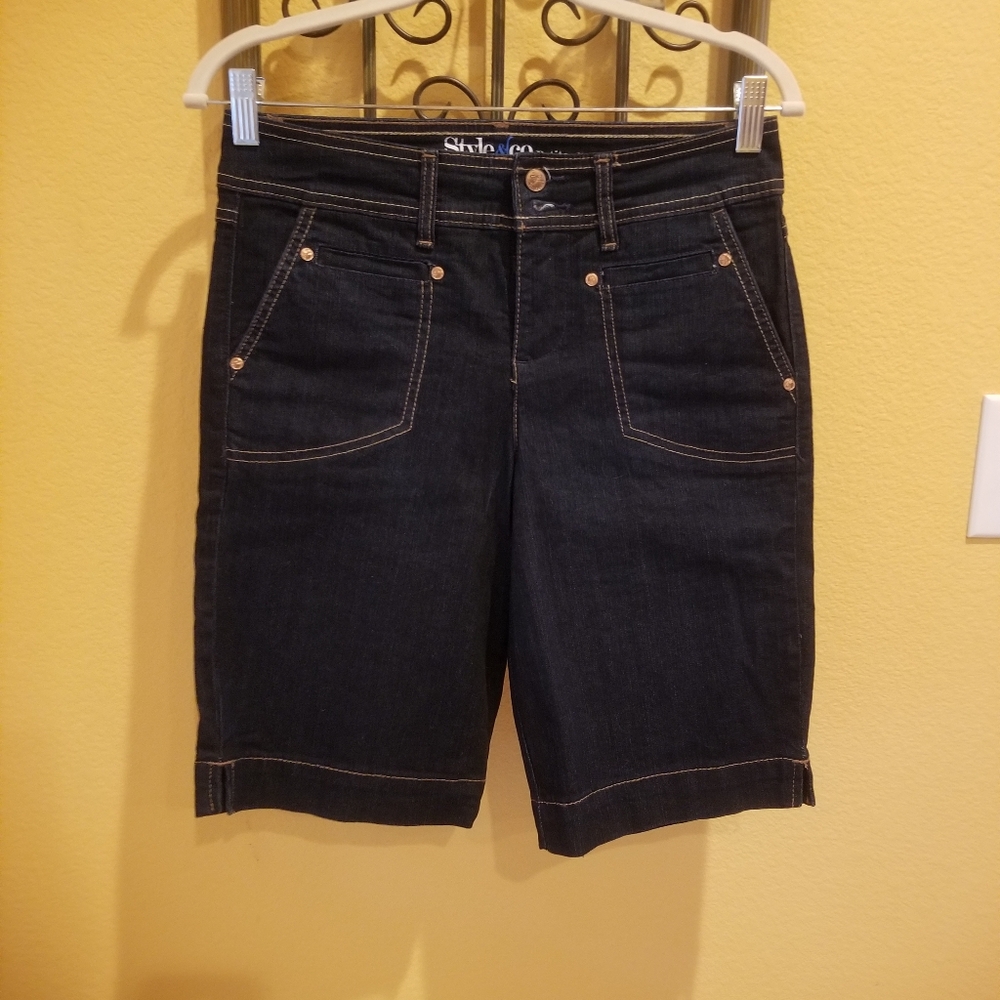 NWOT Style & Co Jean Shorts